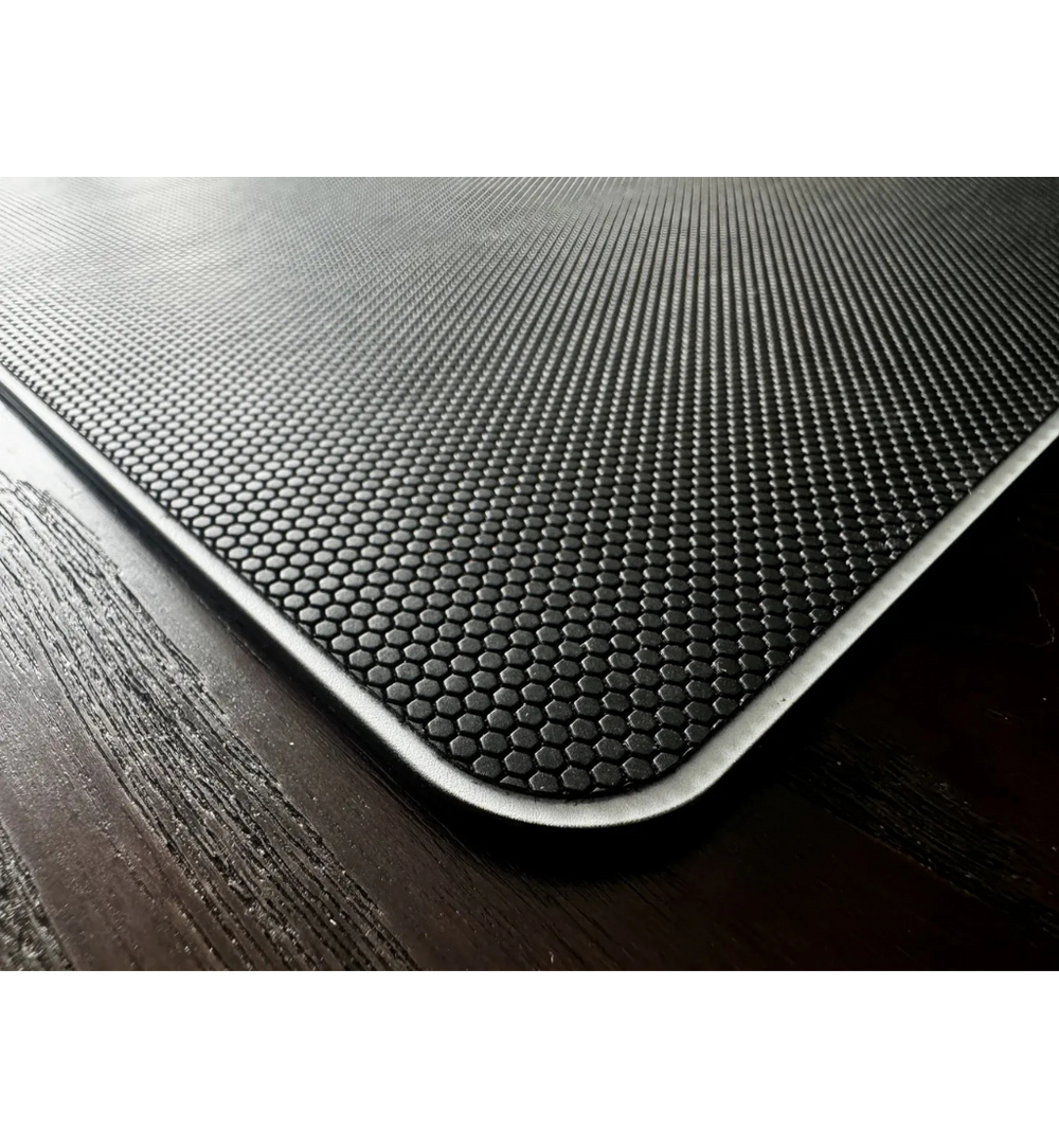 GLSSWRKS Akari Limited Edition Glass Mousepad