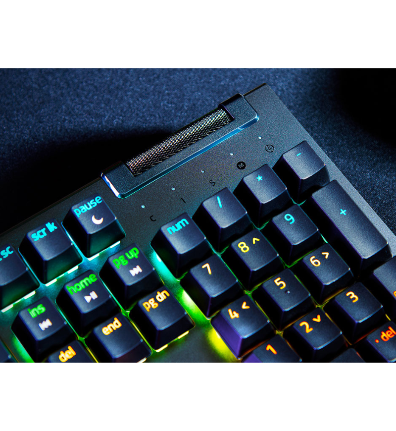 Razer BlackWidow V4 X Gaming Keyboard UK - Razer Green Switches