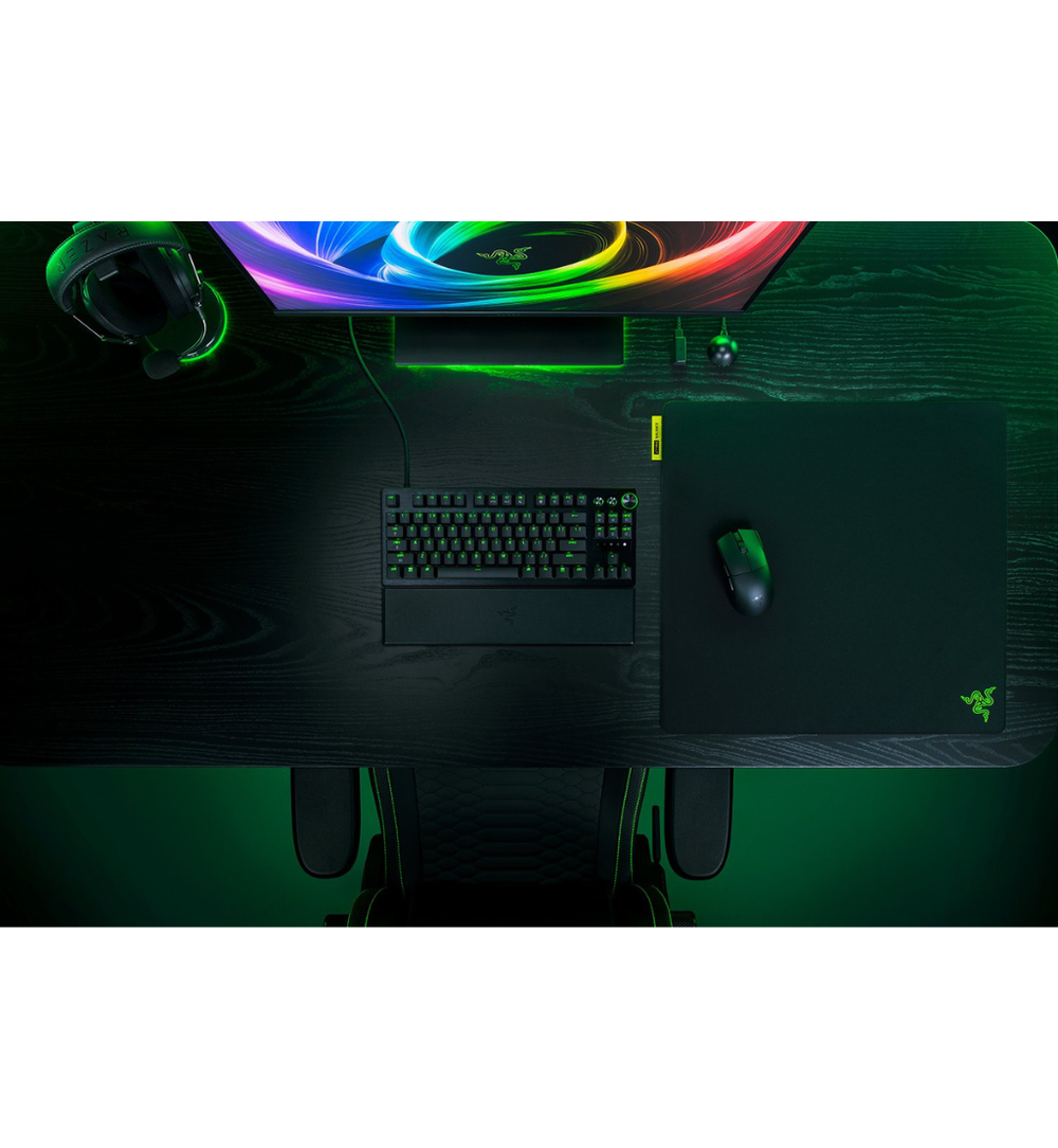 Buy Razer Gigantus V2 Pro Balance Cloth Gaming Mouse Pad - Large