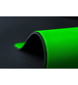 Razer Gigantus V2 Pro Control Cloth Gaming Mouse Pad - Large