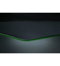 Razer Gigantus V2 Pro Control Cloth Gaming Mouse Pad - Large